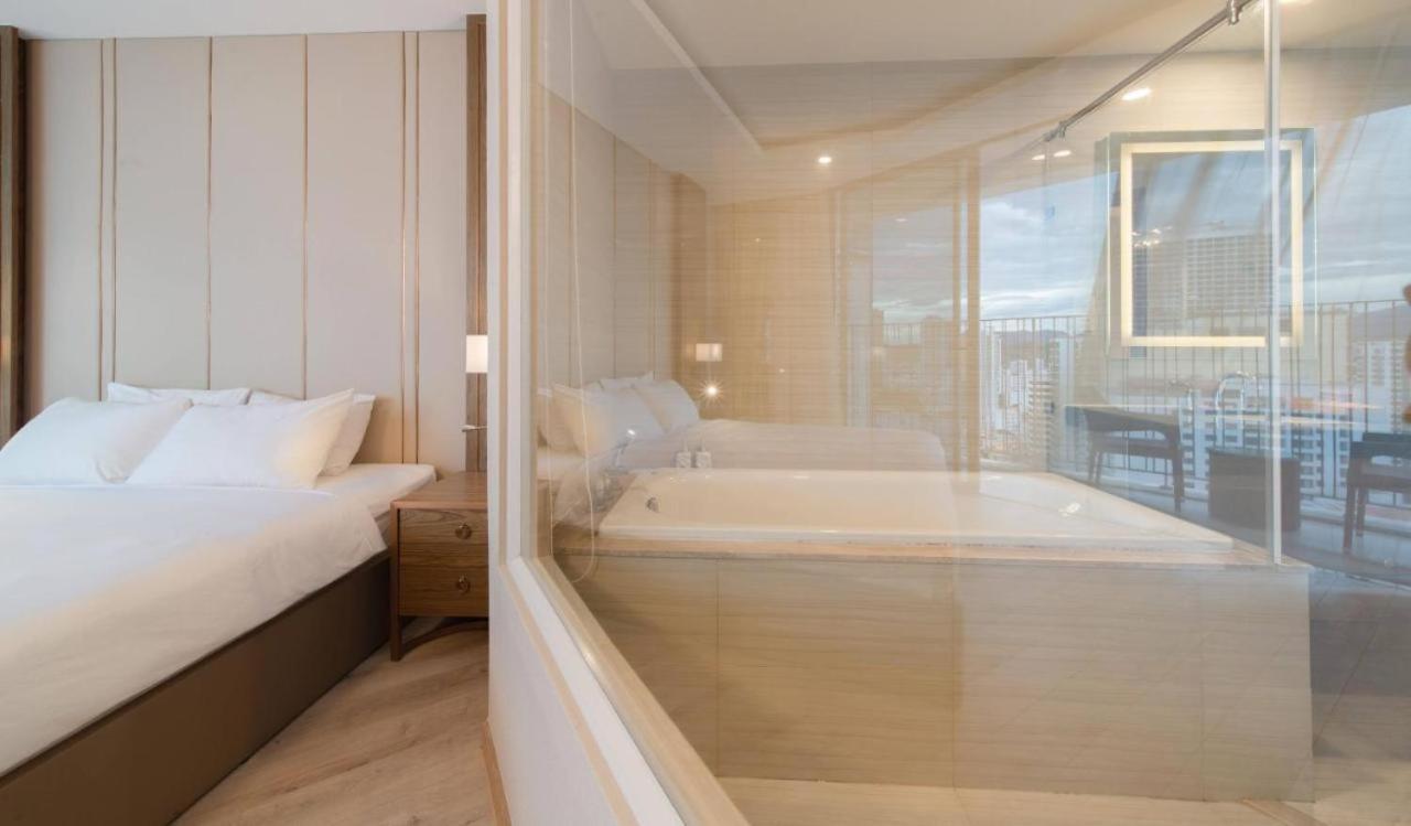 Panorama Sky Blue Nha Trang Aparthotel Ngoại thất bức ảnh